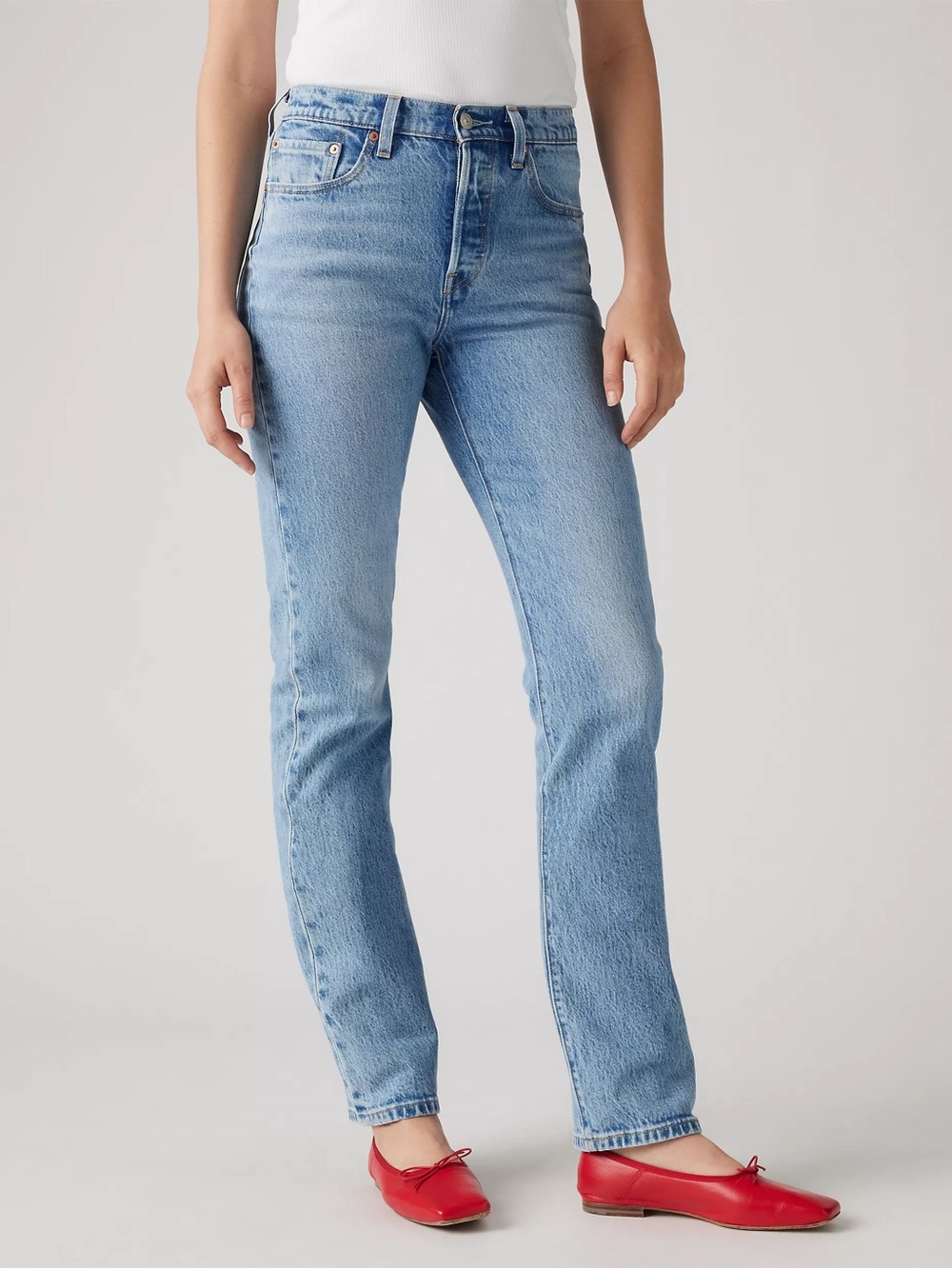 New Levi’s High-Rise Straight Jeans in Light Blue